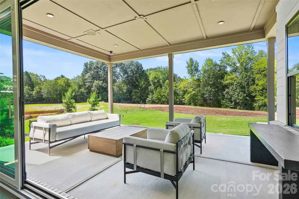 1012 McCoy Farm Drive Wesley Chapel, NC 28104