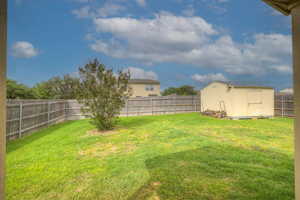 603 NW Crossing Drive New Braunfels, TX 78130