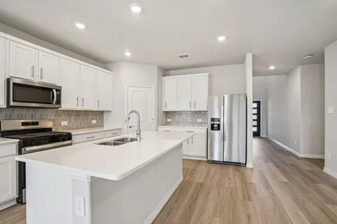2110 Longchamp Lane