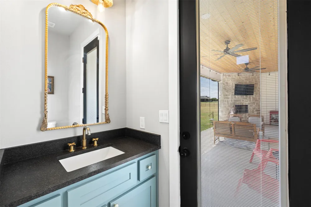 861 Brindley Road Maypearl, TX 76064