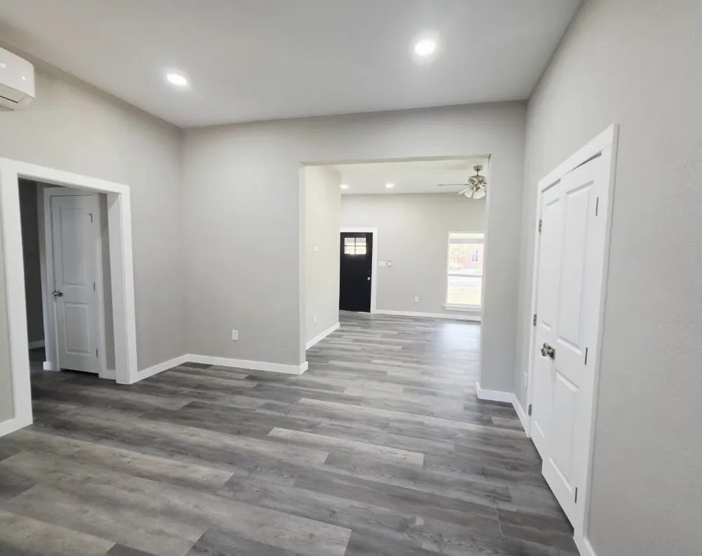 223 E Shreveport Street Van Alstyne, TX 75495
