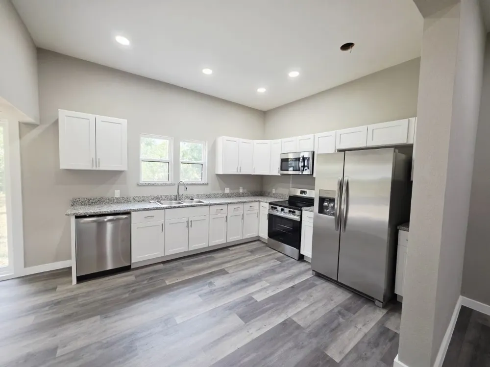 223 E Shreveport Street Van Alstyne, TX 75495