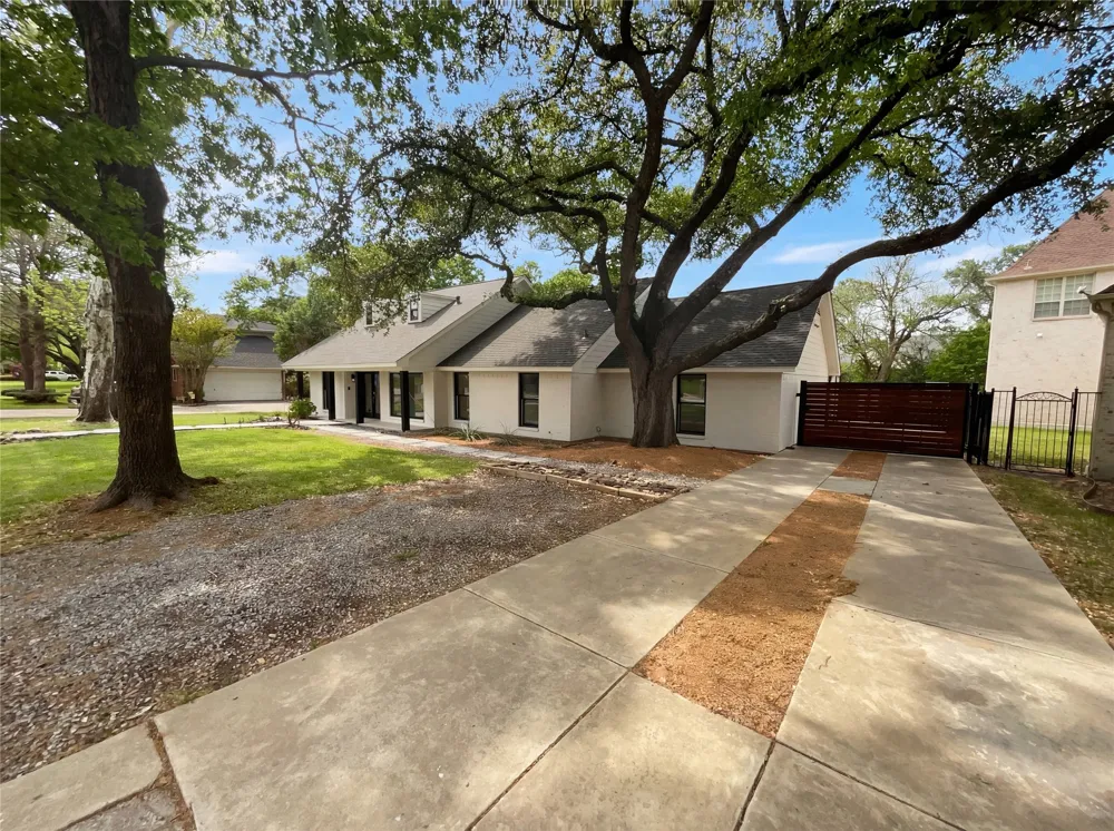 7121 Winding Creek Road Dallas, TX 75252