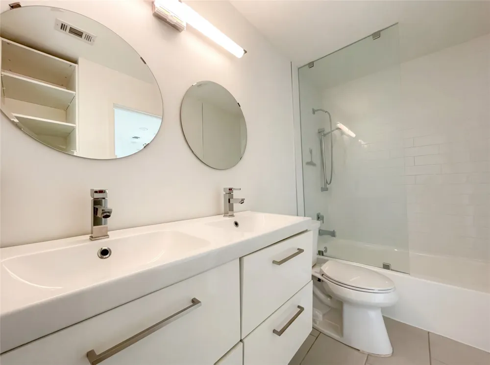 7121 Winding Creek Road Dallas, TX 75252