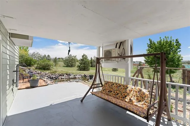 8191 Sun Country Drive Elizabeth, CO 80107