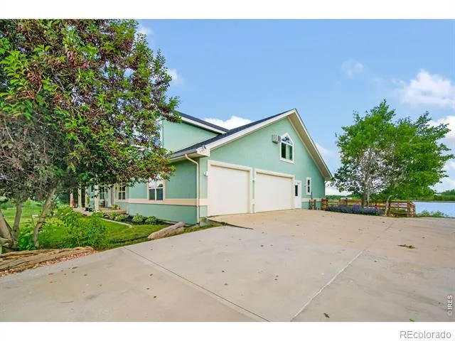 7182 Lakota Lakes Road Johnstown, CO 80534