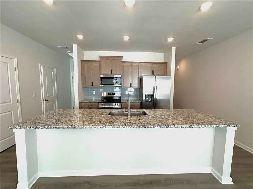 520 Hayes Lane Canton, GA 30115