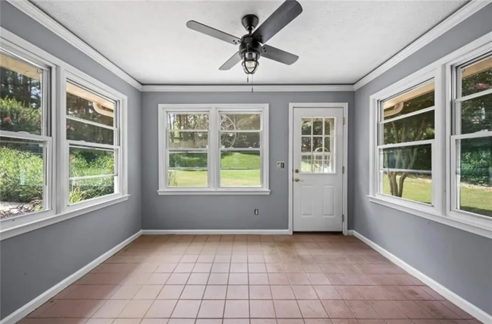 392 Heritage Lane Alpharetta, GA 30009