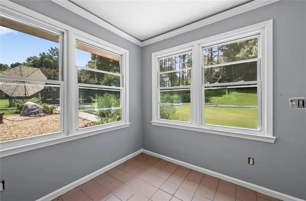 392 Heritage Lane Alpharetta, GA 30009