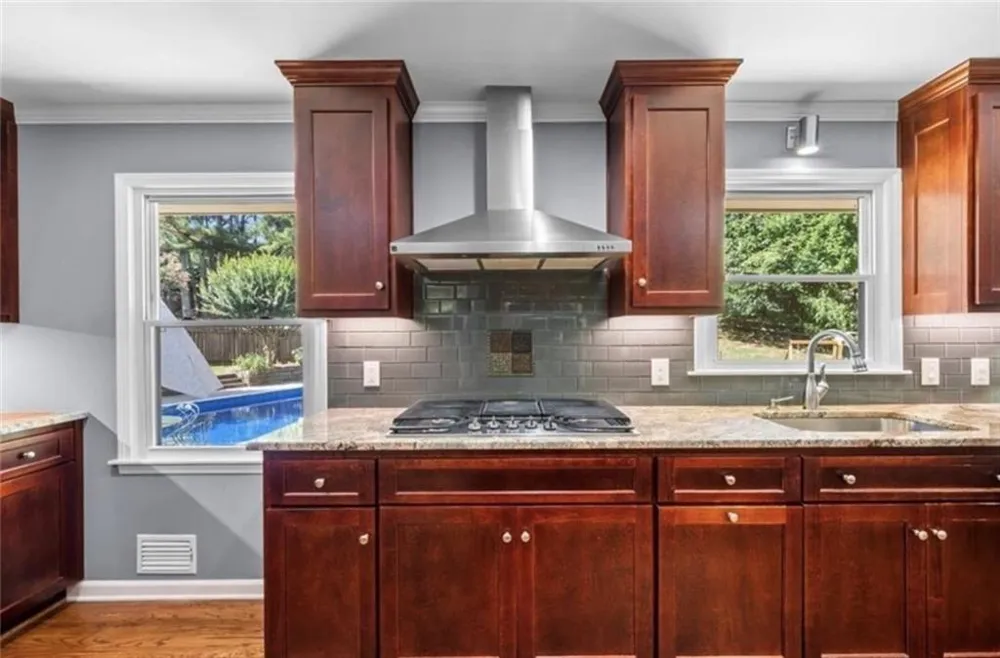 392 Heritage Lane Alpharetta, GA 30009