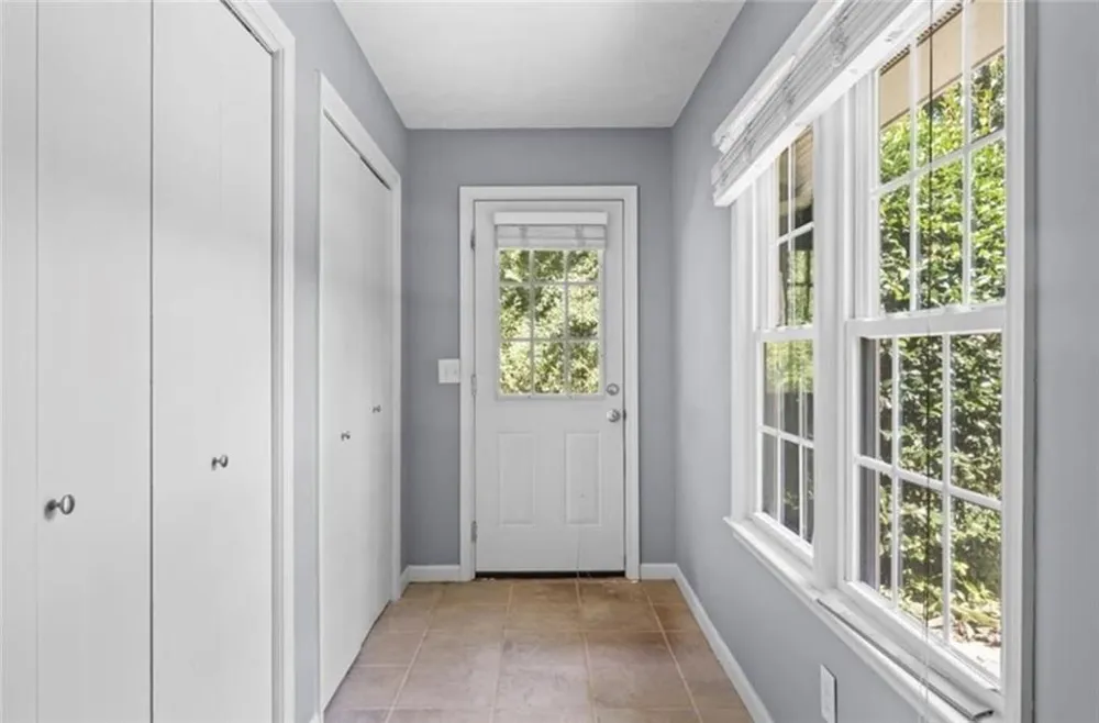 392 Heritage Lane Alpharetta, GA 30009