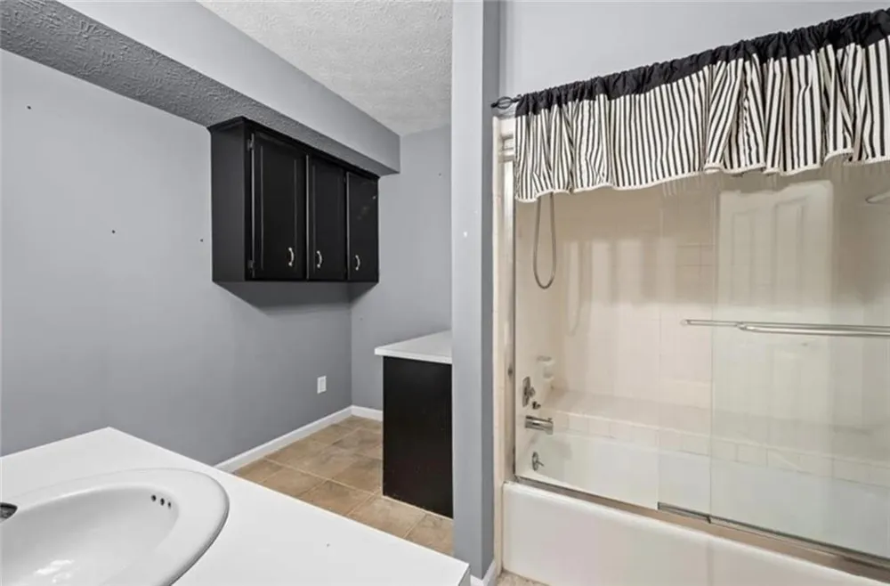392 Heritage Lane Alpharetta, GA 30009