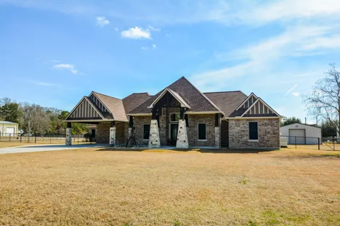 16173 Oaklawn Drive