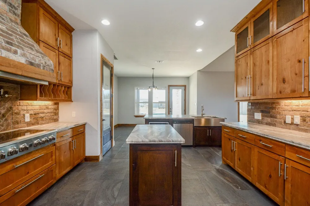 16173 Oaklawn Drive Splendora, TX 77372