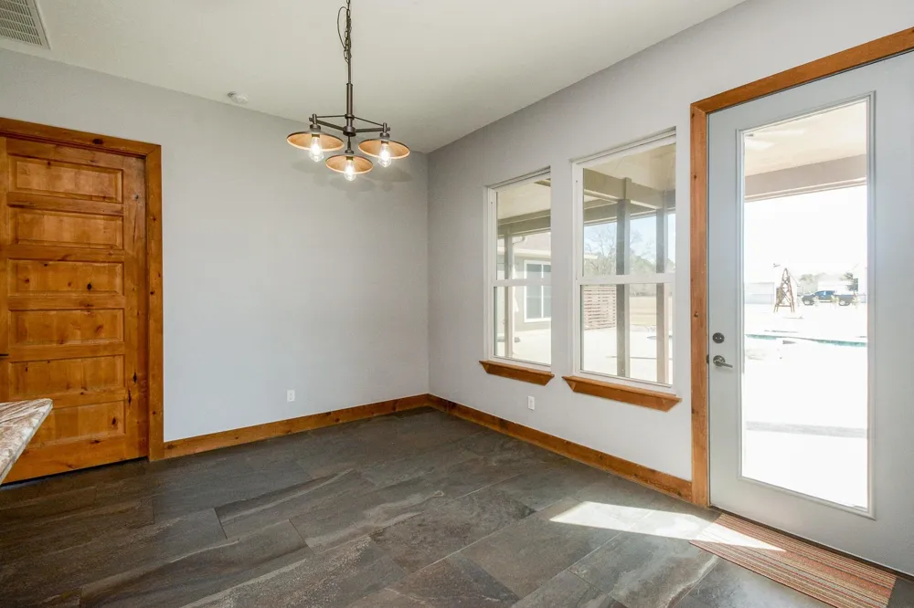 16173 Oaklawn Drive Splendora, TX 77372