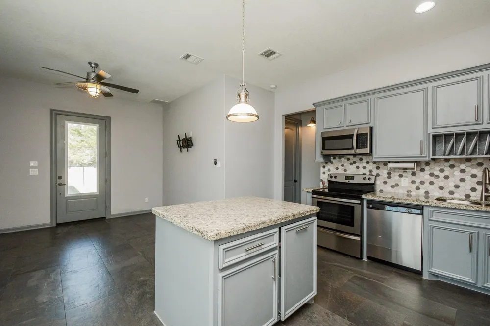 16173 Oaklawn Drive Splendora, TX 77372