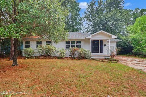 2004 Ridgeway Lane