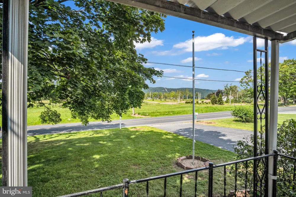 34 WAGNER DRIVE Carlisle, PA 17013
