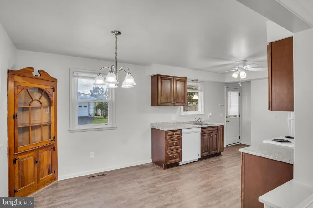 34 WAGNER DRIVE Carlisle, PA 17013