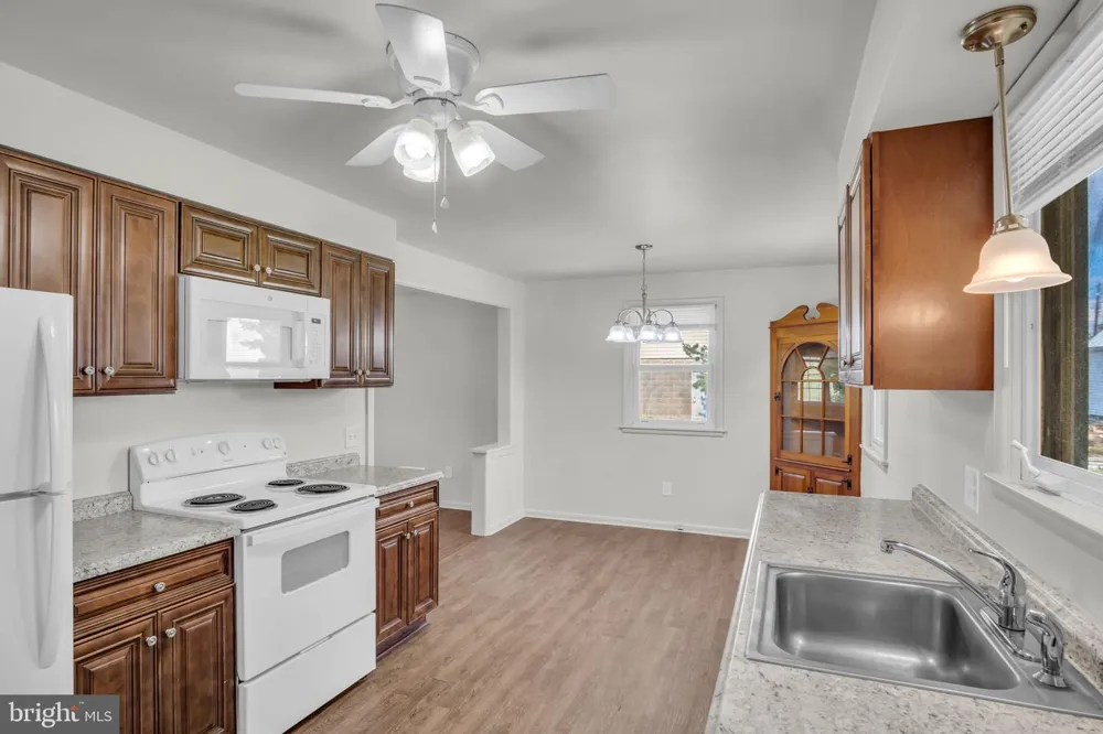 34 WAGNER DRIVE Carlisle, PA 17013