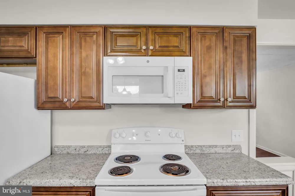 34 WAGNER DRIVE Carlisle, PA 17013