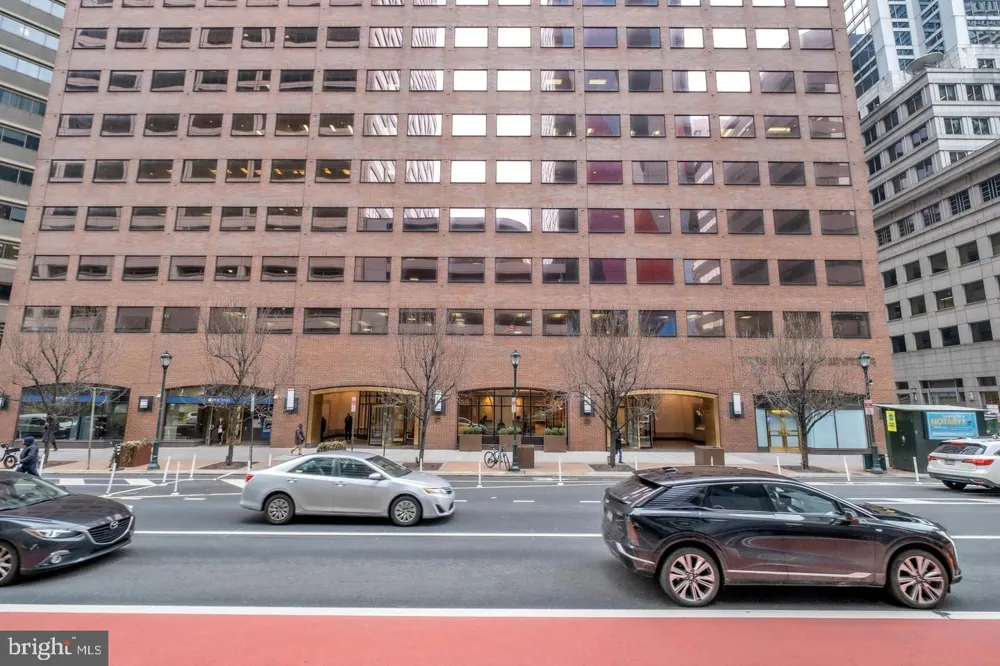 1801 MARKET STREET #1721 Philadelphia, PA 19103