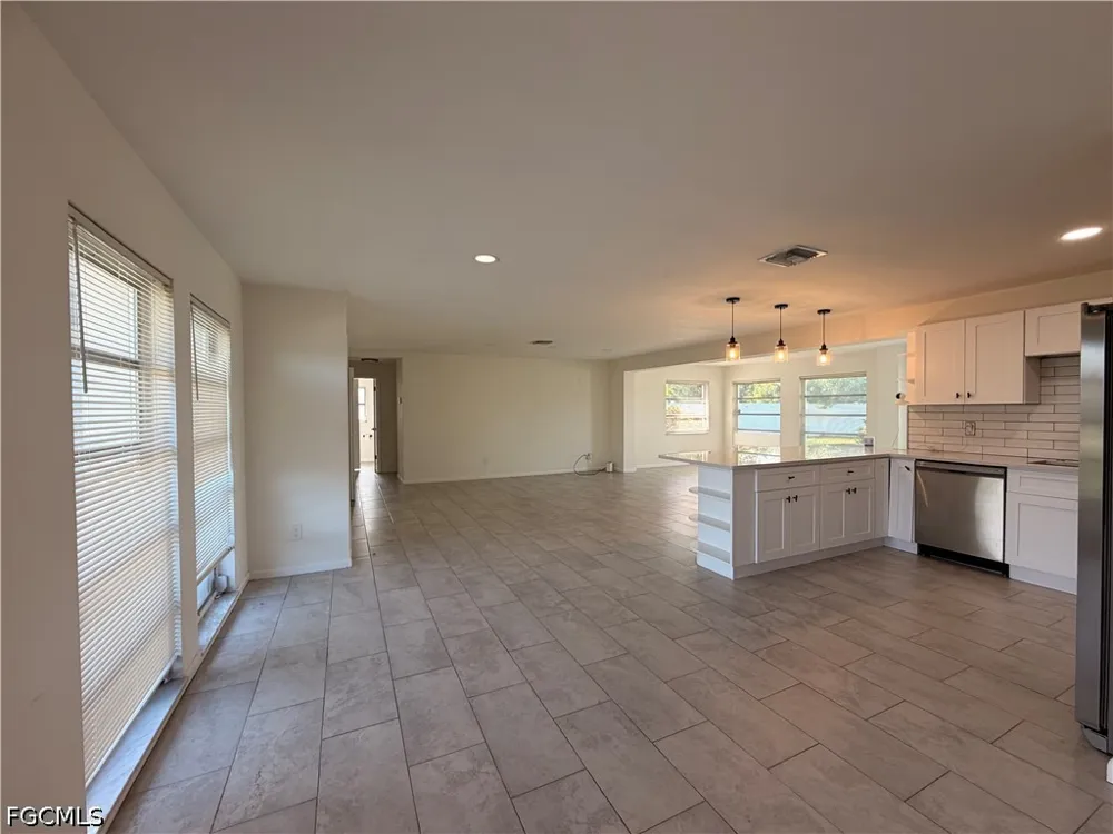 SE 47th Terrace Cape Coral, FL 33904