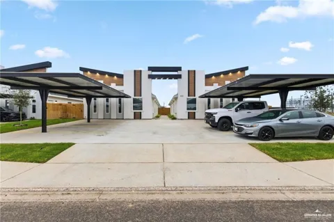 402 Alexandrite Avenue #2