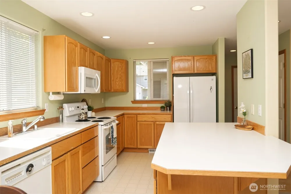 10115 6th Drive SE #B Everett, WA 98208