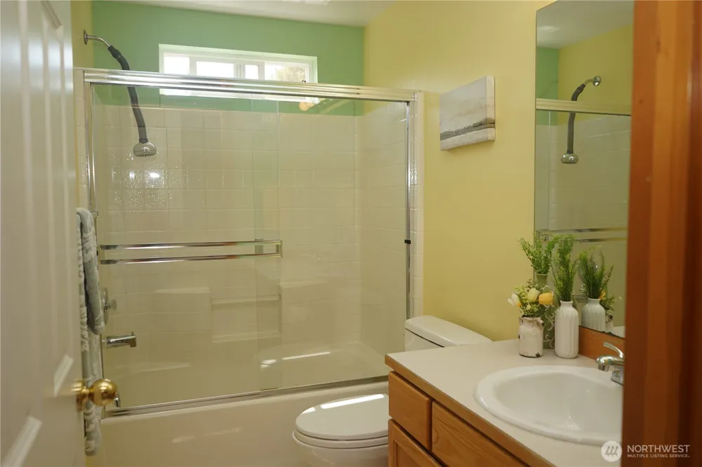 10115 6th Drive SE #B Everett, WA 98208