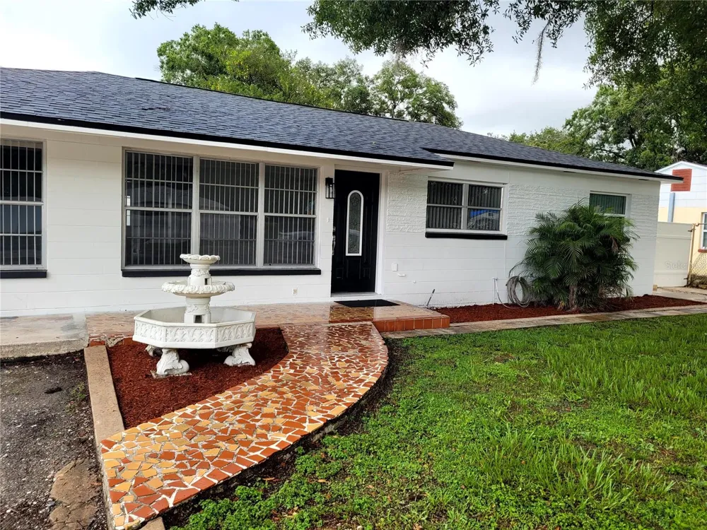 10803 ARMENIA AVENUE Tampa, FL 33612