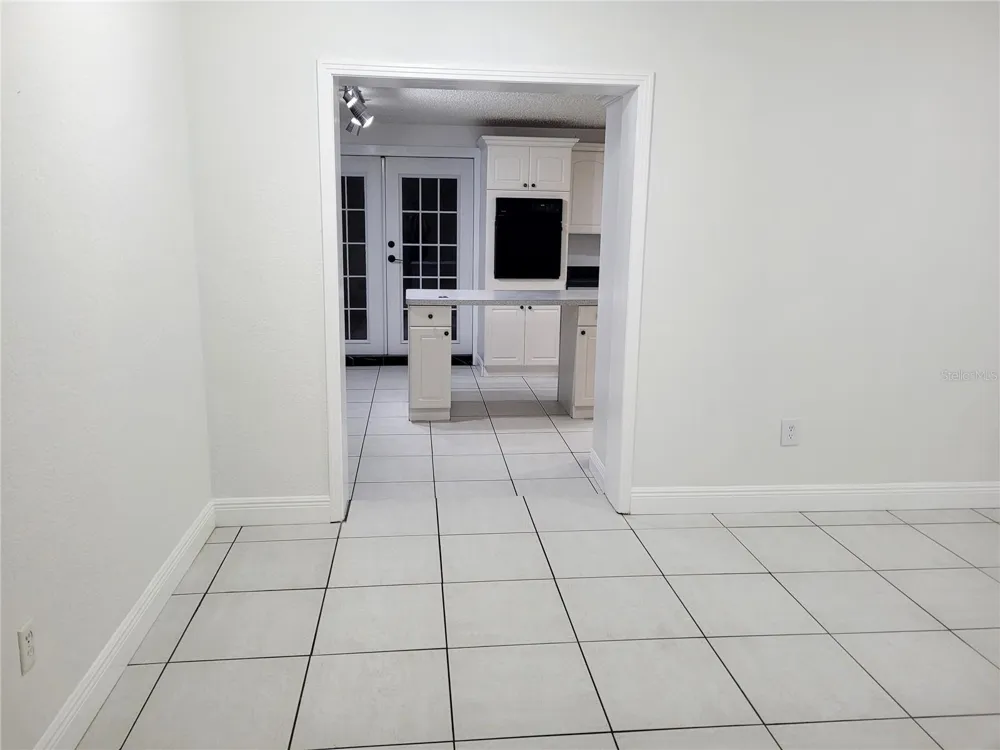 10803 ARMENIA AVENUE Tampa, FL 33612