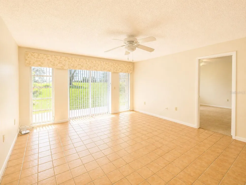 310 FAIRCROSS CIRCLE Sun City Center, FL 33573