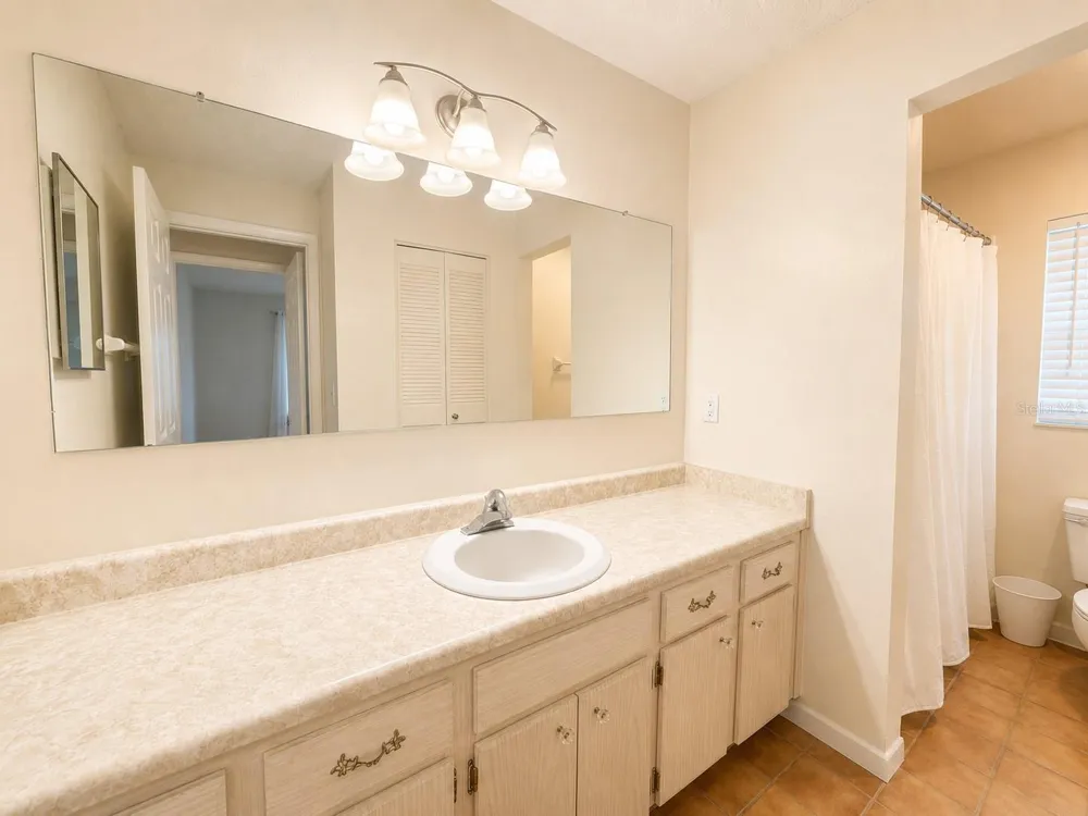 310 FAIRCROSS CIRCLE Sun City Center, FL 33573