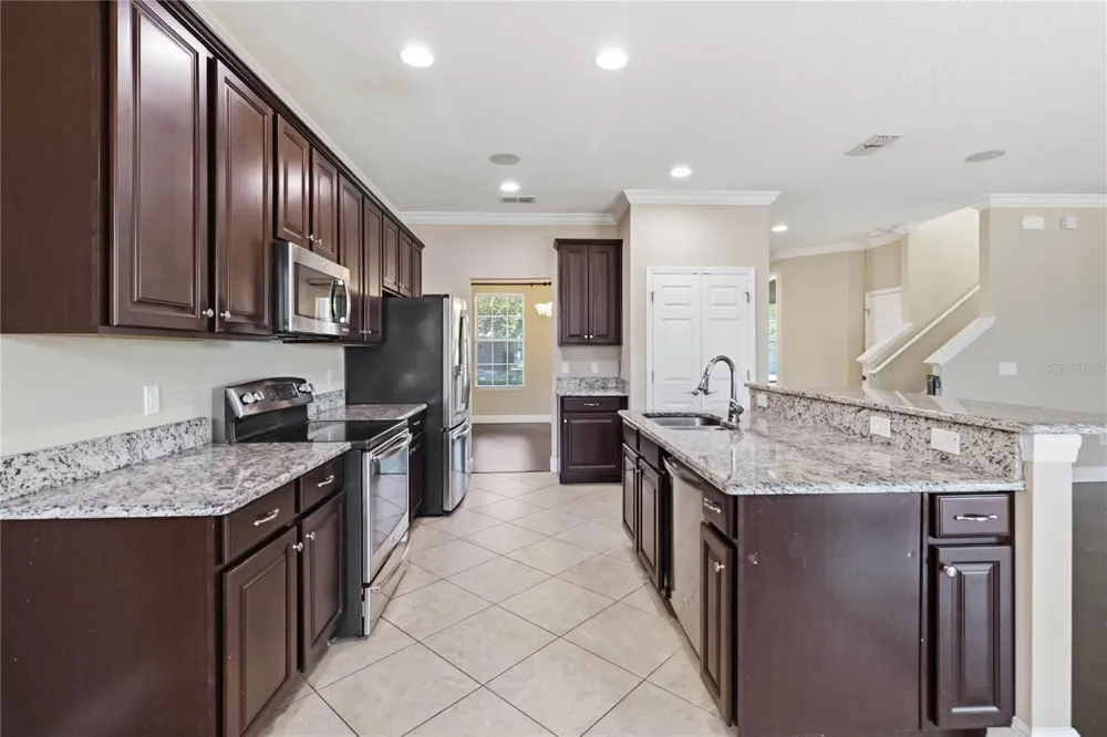 2033 SCRUB JAY ROAD Apopka, FL 32703