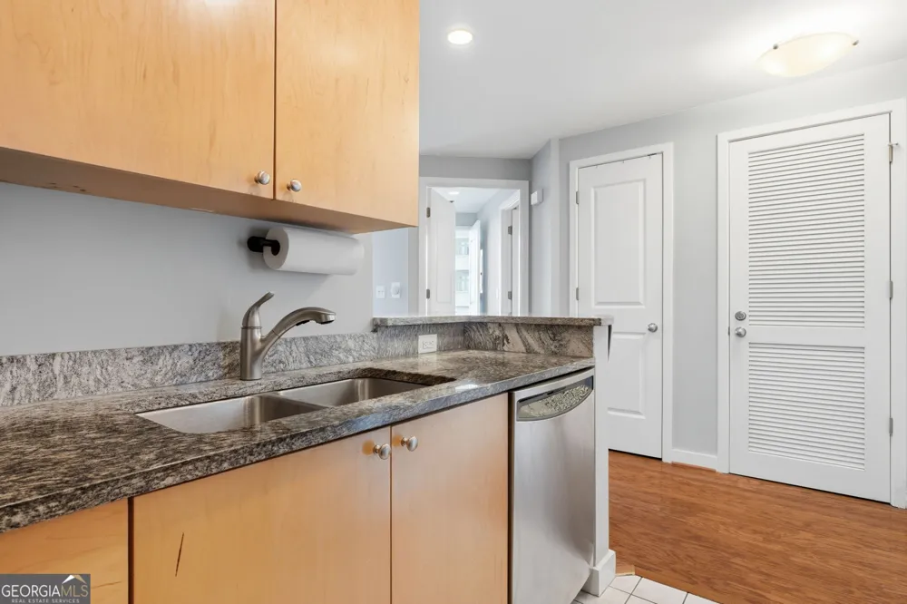 3338 Peachtree RD NE Atlanta, GA 30326