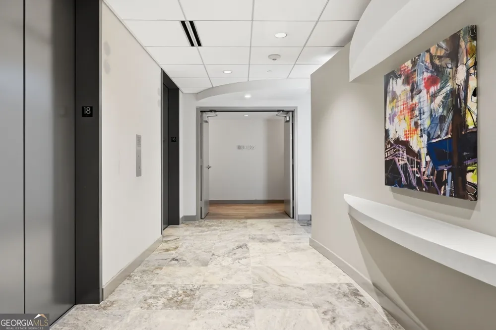 3338 Peachtree RD NE Atlanta, GA 30326