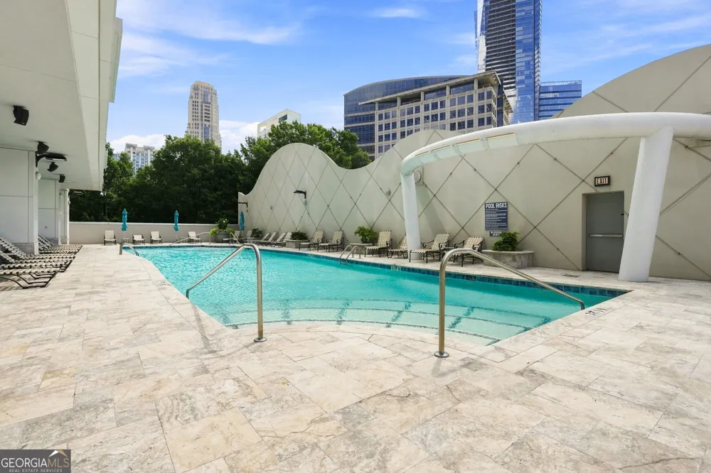 3338 Peachtree RD NE Atlanta, GA 30326