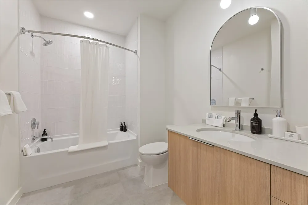2323 S Lamar Boulevard #512 Austin, TX 78704