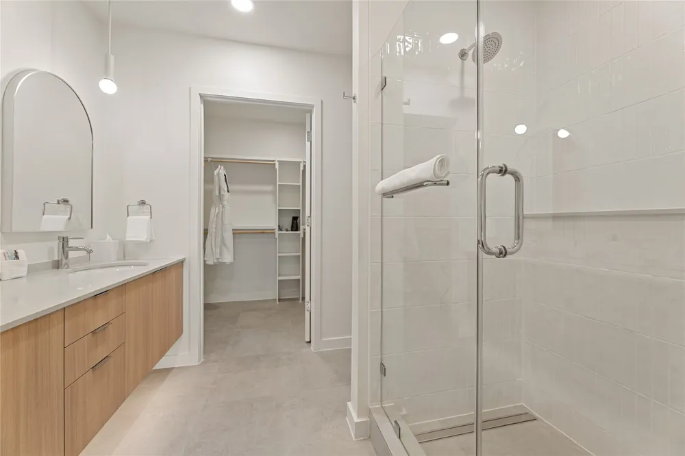 2323 S Lamar Boulevard #512 Austin, TX 78704