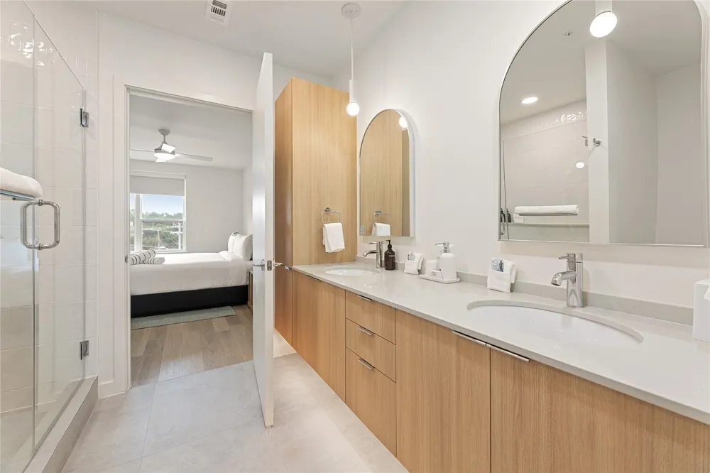 2323 S Lamar Boulevard #512 Austin, TX 78704