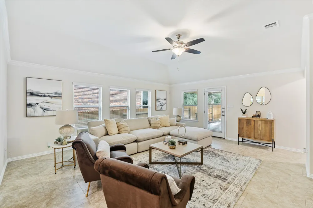 4017 Darryl Street Round Rock, TX 78681