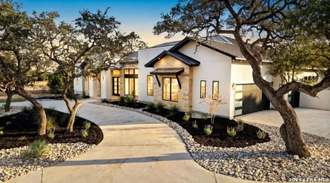 68 Ranch Heights