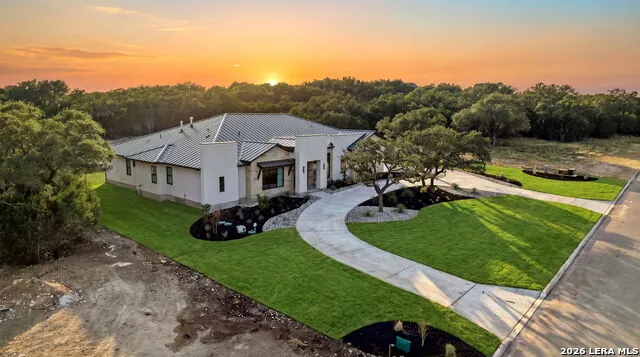 68 Ranch Heights Fair Oaks Ranch, TX 78015