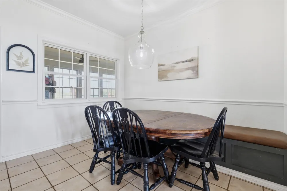 2116 Woodard ave Avenue Cleburne, TX 76033