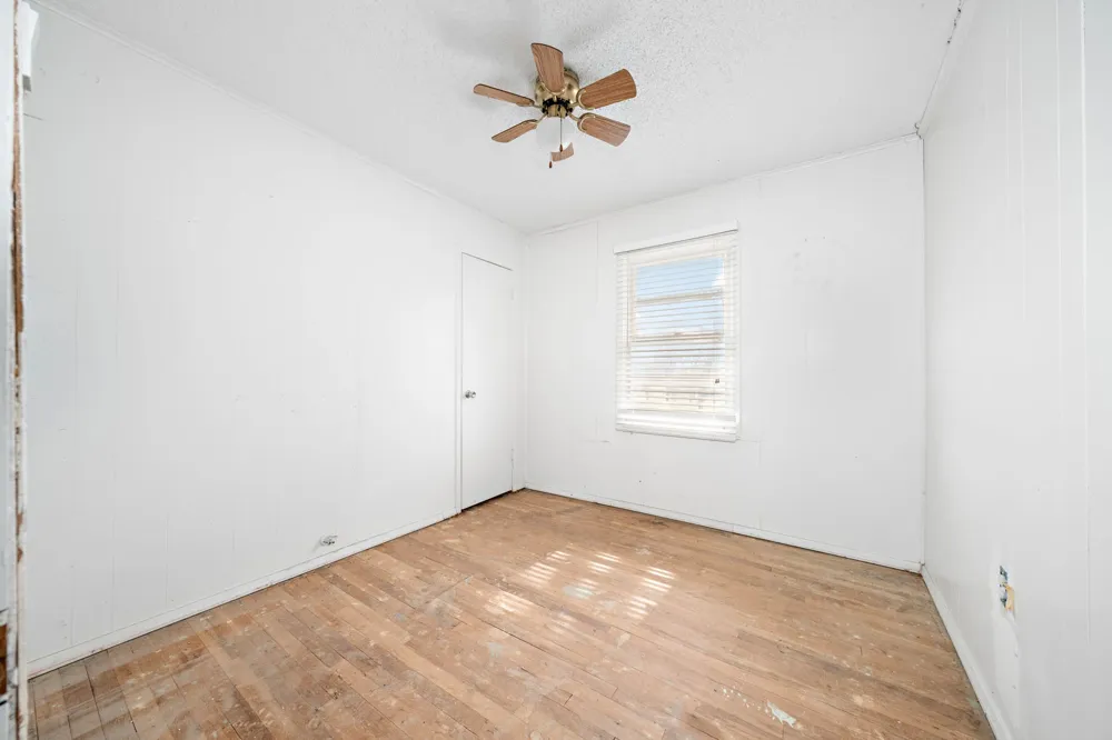 895 Hcr 2452 Hillsboro, TX 76645