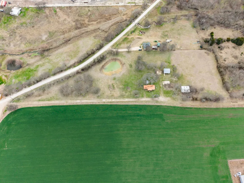 895 Hcr 2452 Hillsboro, TX 76645