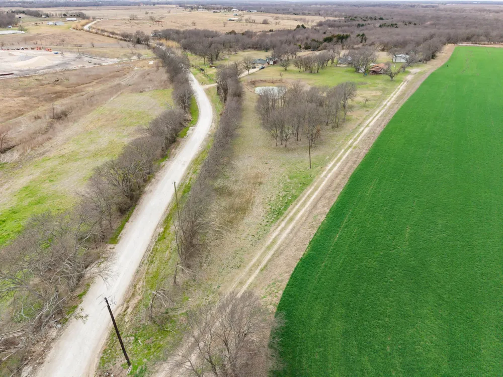 895 Hcr 2452 Hillsboro, TX 76645