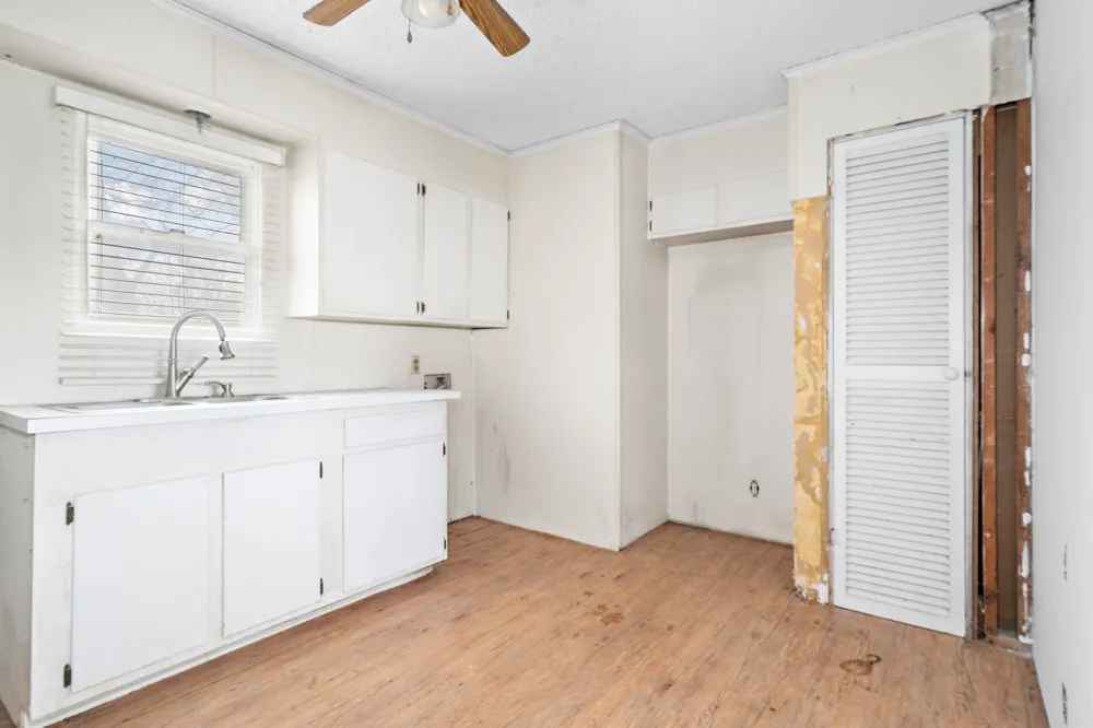 895 Hcr 2452 Hillsboro, TX 76645