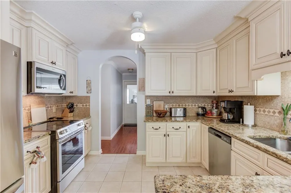 3314 Banks Mountain Drive Gainesville, GA 30506